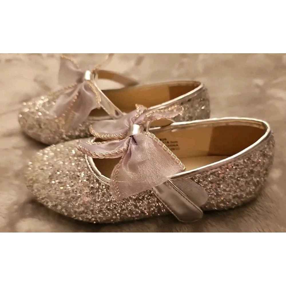 Felix & Flora Size 11 Little Girl Silver Glitter Sparkling Bow Ballet Shoe
